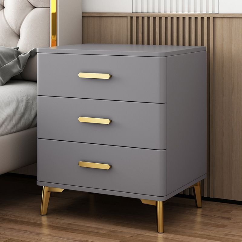 Victorian Dove Grey Solid Wood Nightstand With Drawer Storage, 20"L x 16"W x 24"H, Gold