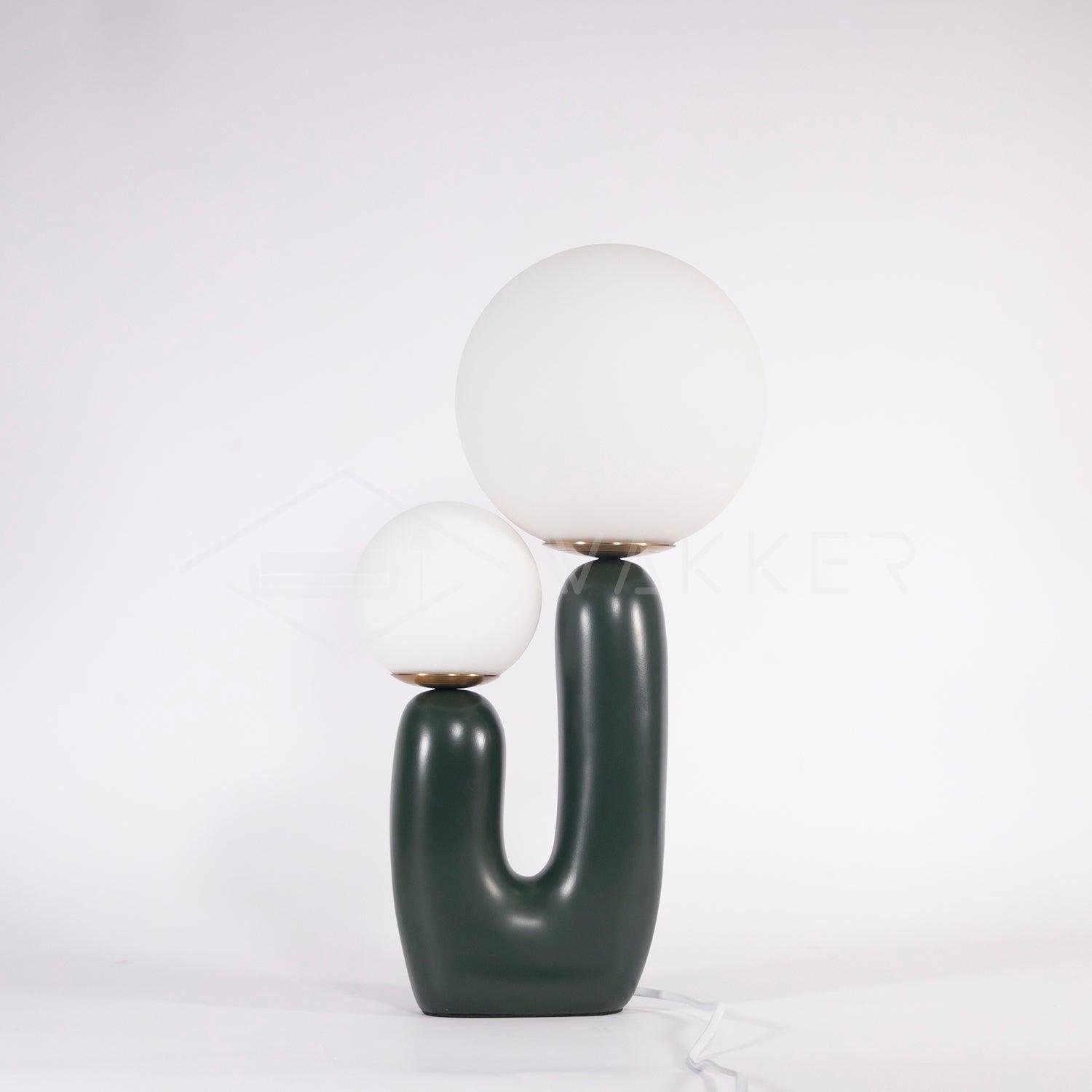Smooth Table Lamp in Oo design, measuring 10.2" in diameter and 16.5" in height (or 26cm x 42cm), featuring a vibrant green color and compatible with UK plug.