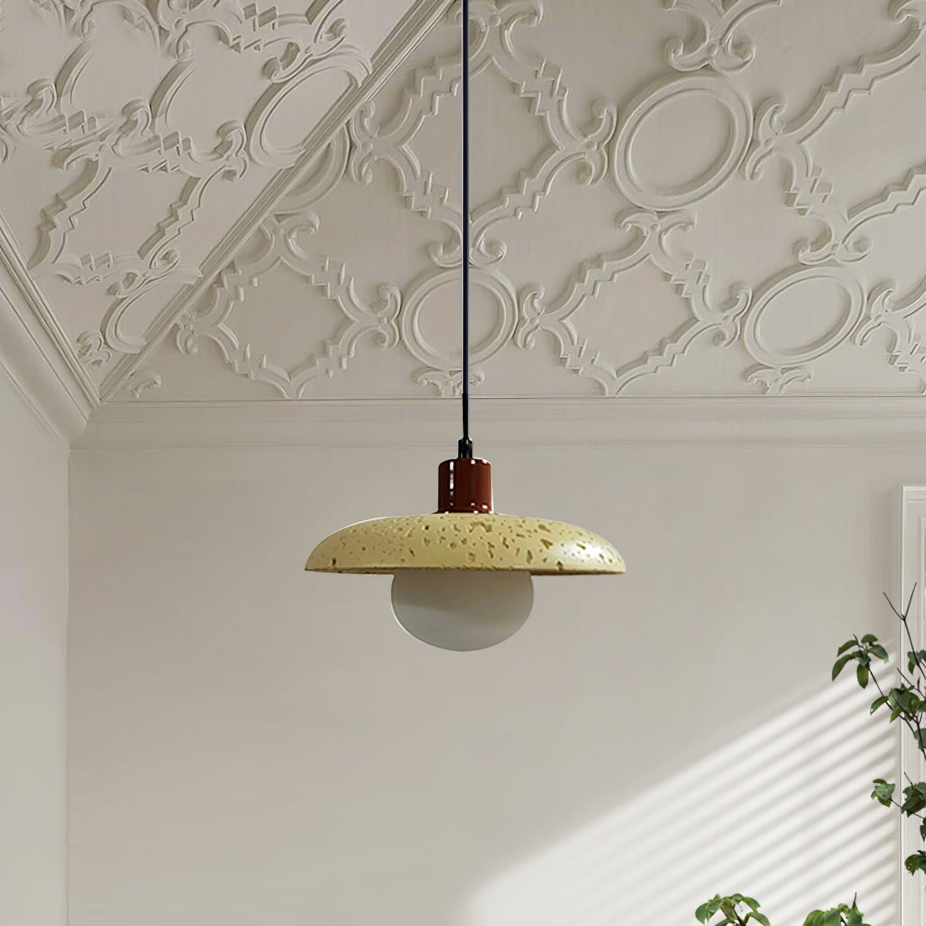 Cement Pendant Light" with dimensions of "Diameter 9.8 inches x Height 4.9 inches" or "Diameter 25cm x Height 12.5cm